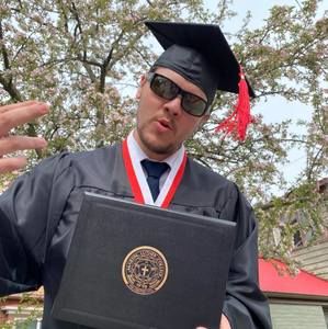 Meet your Posher, Josiah